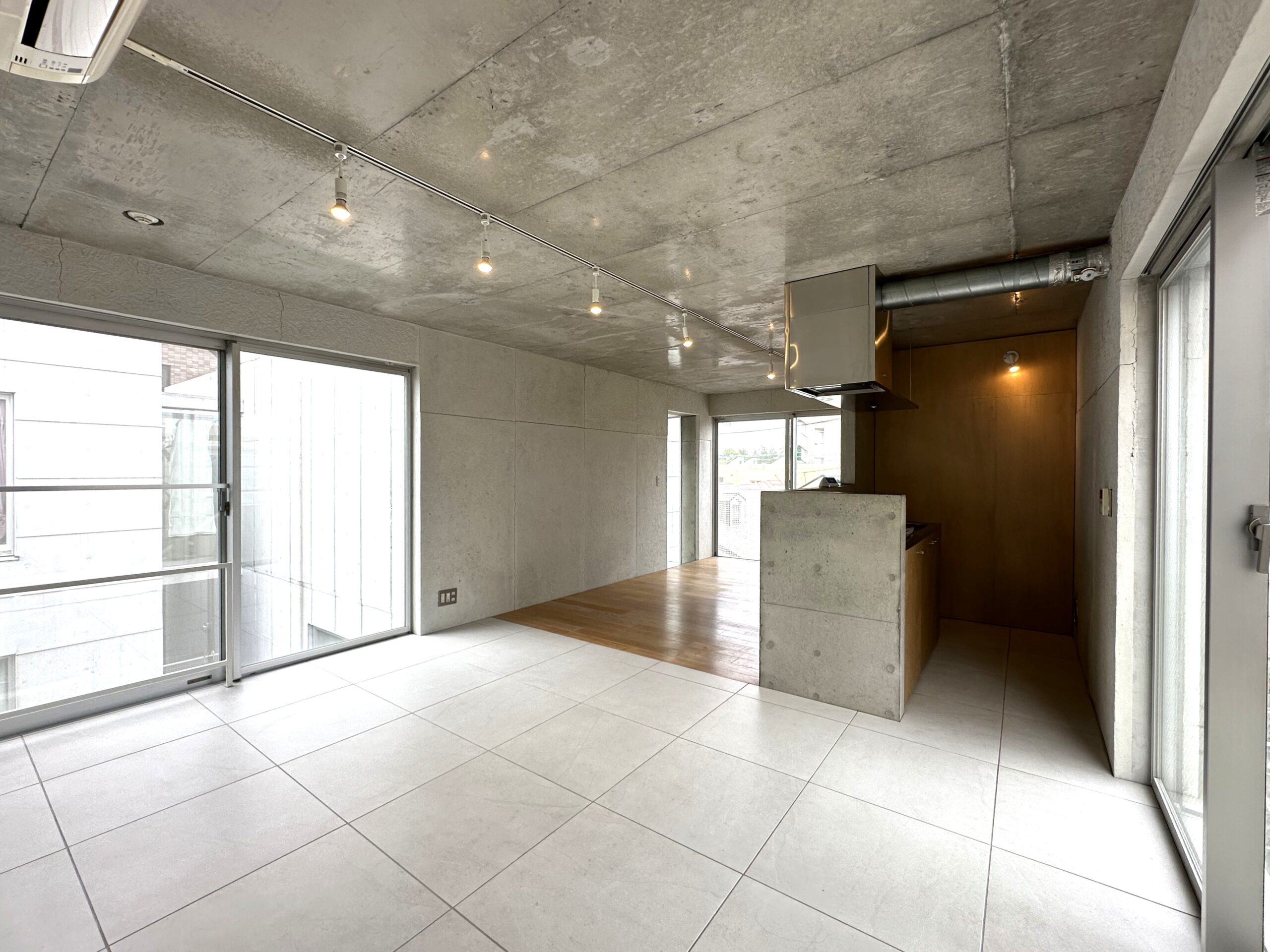 【DECKs3-4F】デックス三鷹