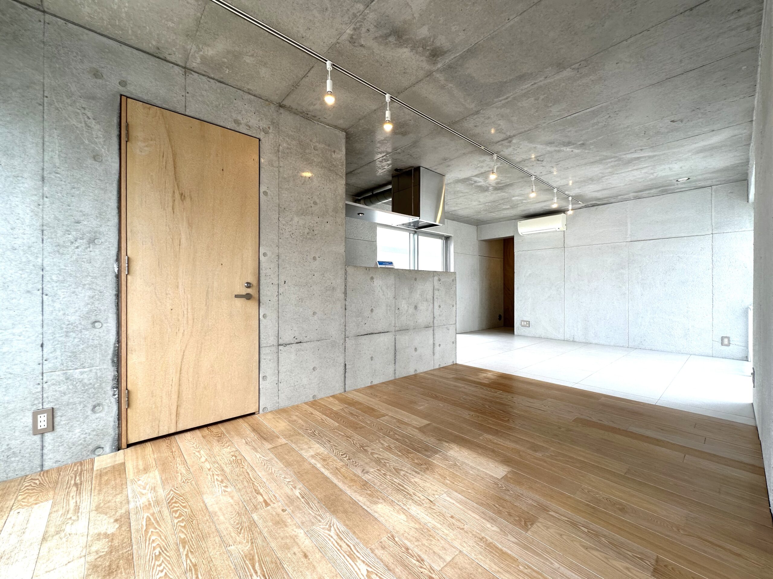 【DECKs3-4F】デックス三鷹